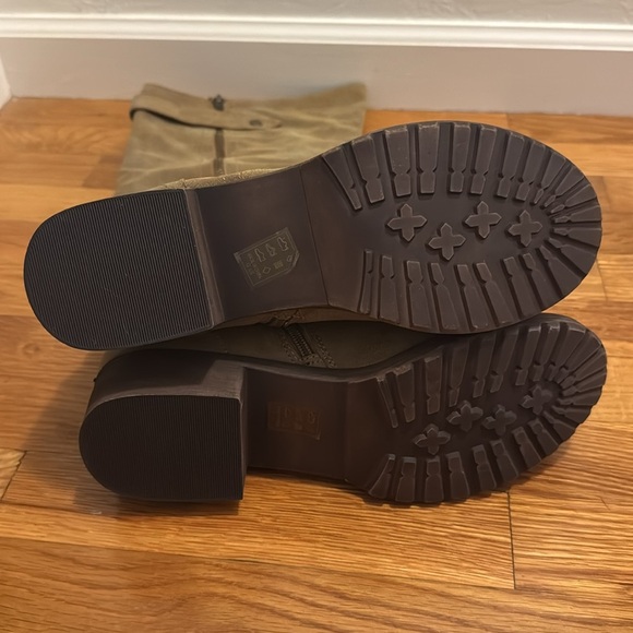 Taupe Brown Knee High Boot Combat Riding Size 10 Shoe Dazzle Neely‎ New Casual - Picture 7 of 9